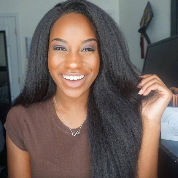 Brazilian Straight Pre-Plucked 4x4 Lace Closure Human Hair Wigs Look Natural Yaki Straight Wigs For Women Lace Closure Wigs Natural Color